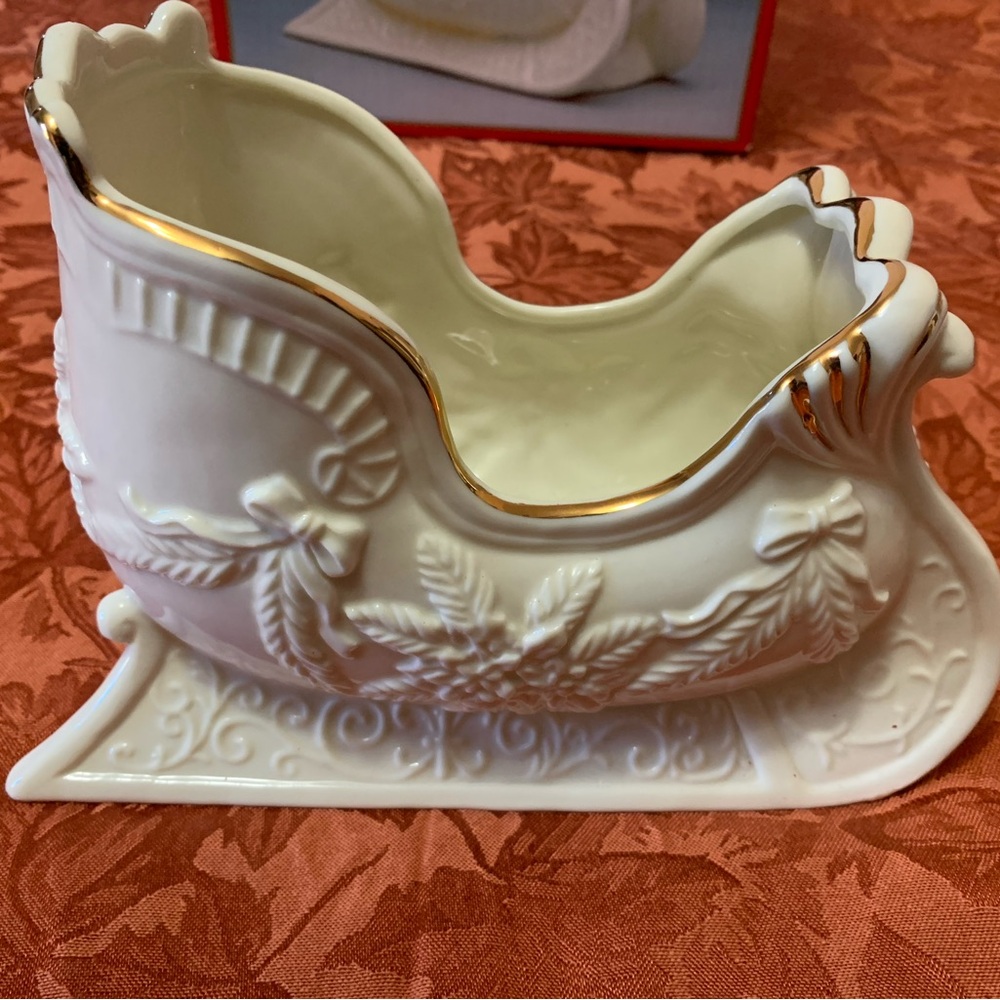 Centurion Collection Gold Trimmed Santa’s Sleigh